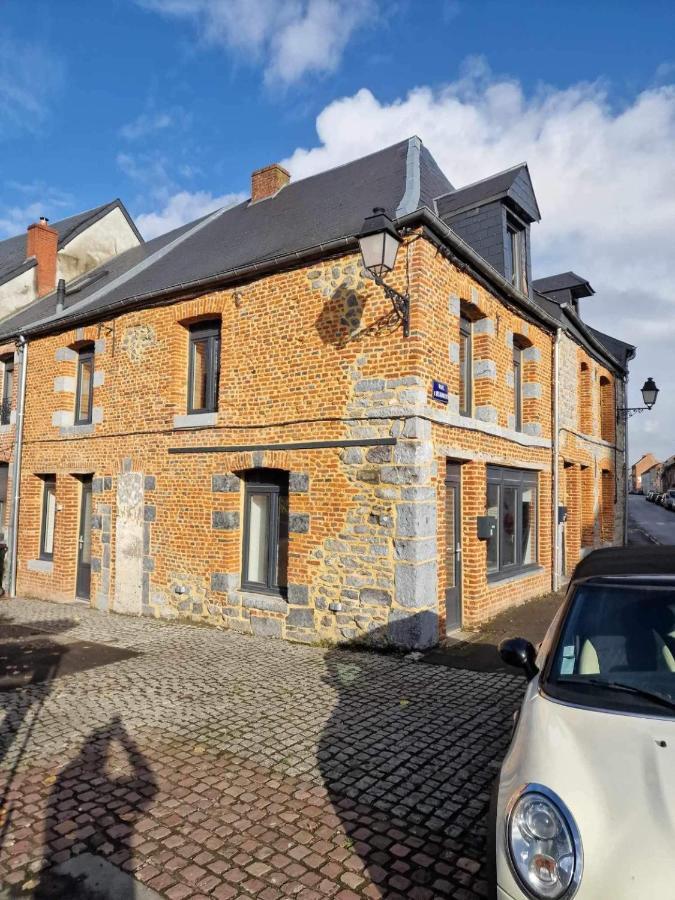 Appartement Cocooning Solre-le-Chateau Exterior photo